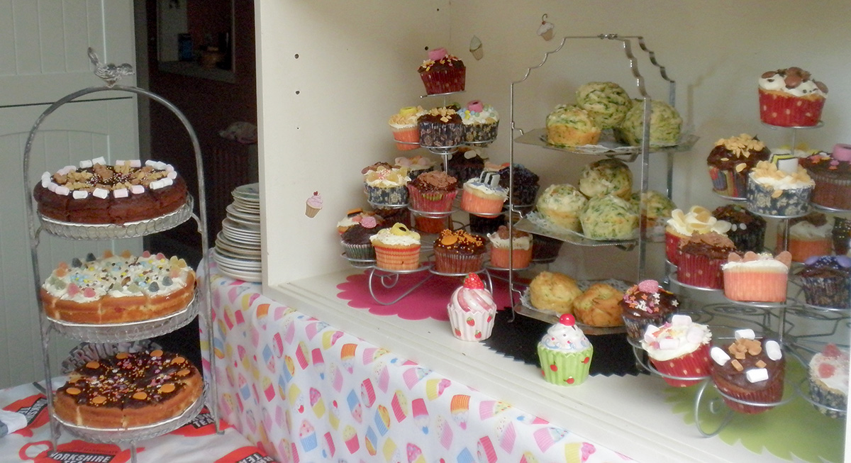 Cakes for open days at Driftwood Garden
