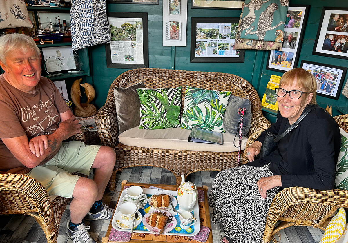 Lois and John, Geoff's favourite visitors to Driftwood Garden.